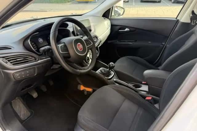 Fiat Tipo (2018) thumbnail 5