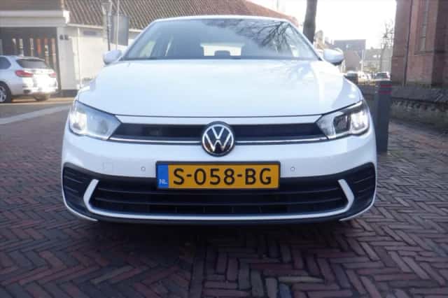 Volkswagen Polo (2023) thumbnail 5