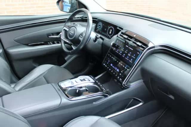 Hyundai Tucson (2022) thumbnail 4