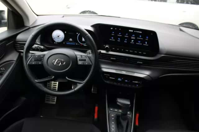 Hyundai Bayon (2022) thumbnail 2