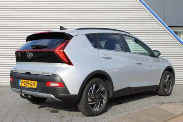 Hyundai Bayon (2022) thumbnail 3