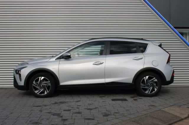 Hyundai Bayon (2022) thumbnail 5