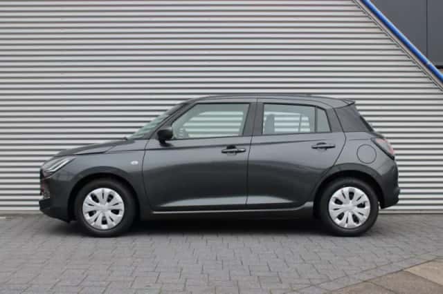 Suzuki Swift (2026) thumbnail 2