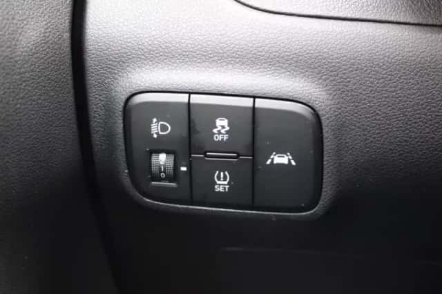 Hyundai i10 (2020) thumbnail 5