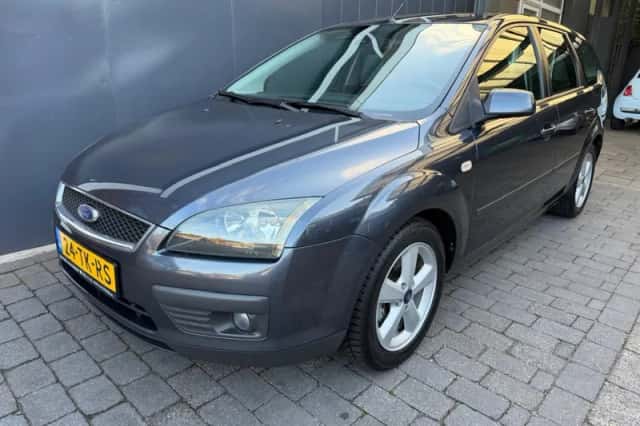 Ford Focus (2006) thumbnail 1