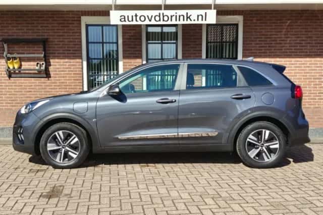 Kia Niro (2021) thumbnail 2