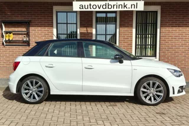 Audi A1 (2015) thumbnail 6
