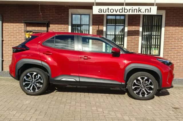 Toyota Yaris Cross (2022) thumbnail 6