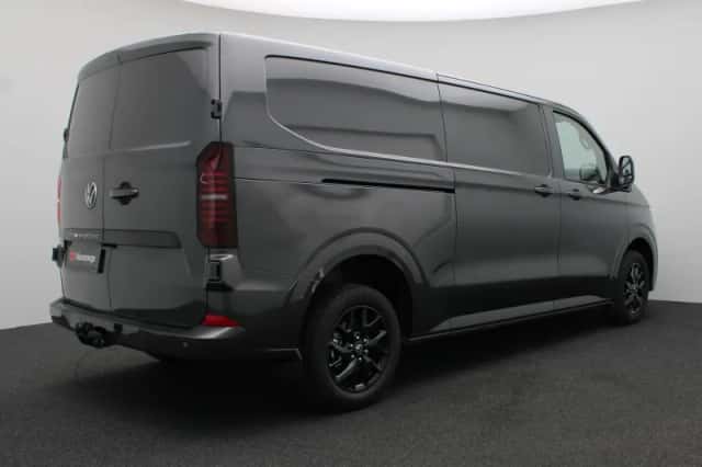 Volkswagen Transporter (2026) thumbnail 3