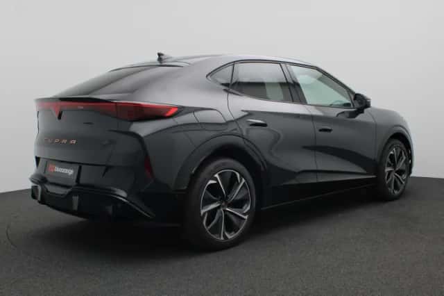 CUPRA Tavascan (2026) thumbnail 3