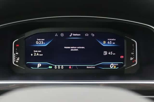 Volkswagen Tiguan (2021) thumbnail 6