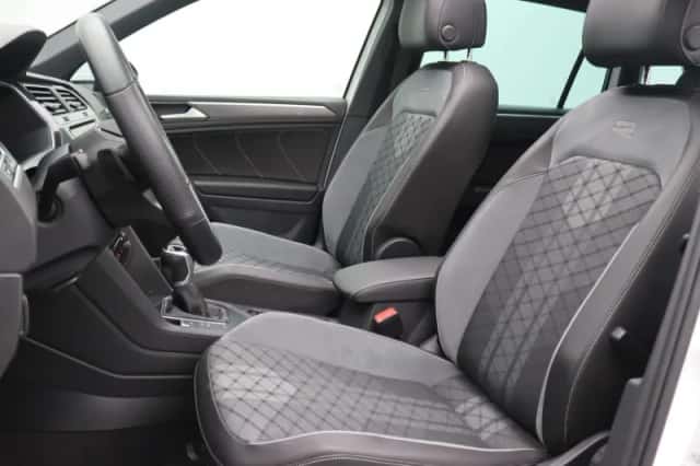 Volkswagen Tiguan (2023) thumbnail 5