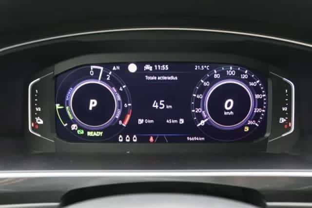 Volkswagen Tiguan (2023) thumbnail 6