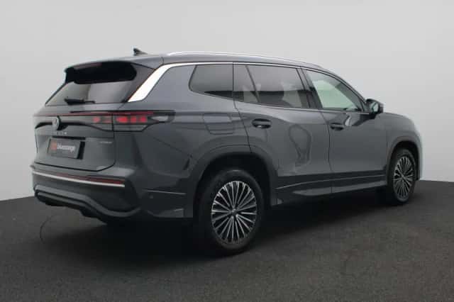 Volkswagen Tayron (2025) thumbnail 3