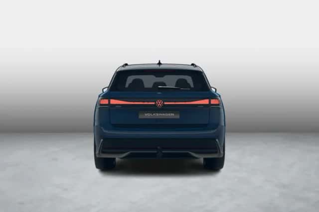 Volkswagen ID.7 (2025) thumbnail 4