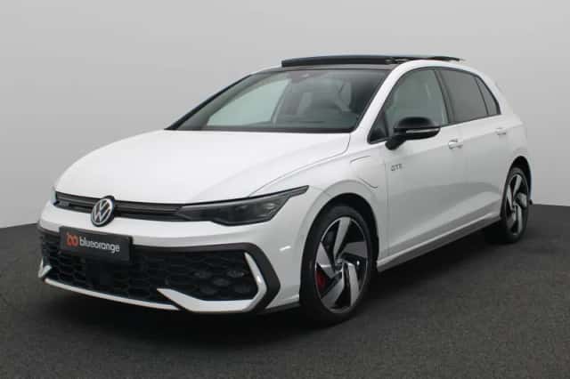 Volkswagen Golf (2026) thumbnail 1