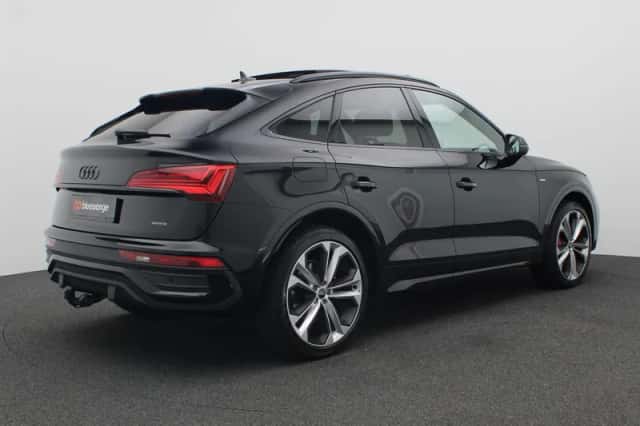 Audi Q5 (2025) thumbnail 3