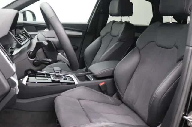 Audi Q5 (2025) thumbnail 5