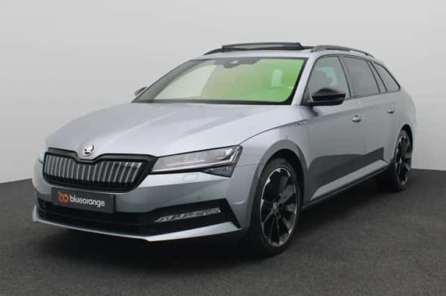 Škoda Superb (2021) thumbnail 1