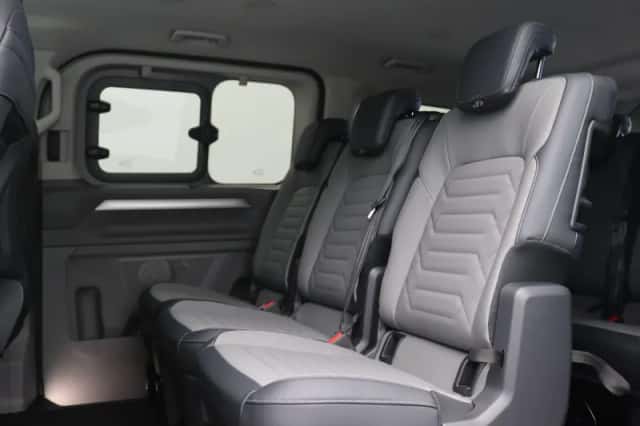 Volkswagen Transporter (2026) thumbnail 6