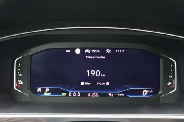 Volkswagen Tiguan (2023) thumbnail 6