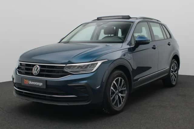 Volkswagen Tiguan (2022) thumbnail 1