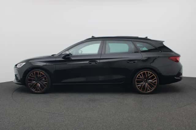 CUPRA Leon Sportstourer (2022) thumbnail 2