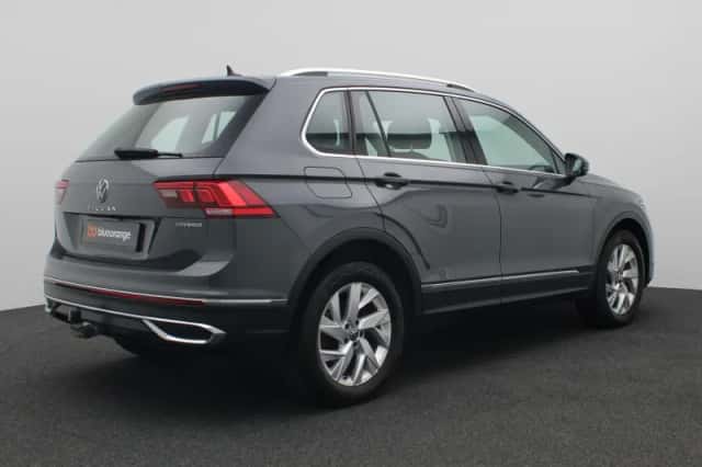 Volkswagen Tiguan (2022) thumbnail 3