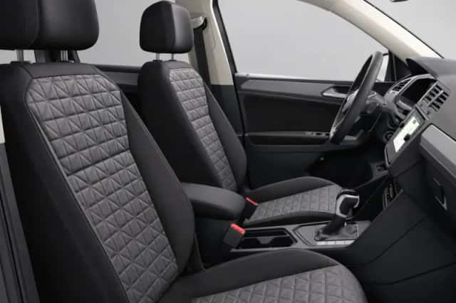 Volkswagen Tiguan (2022) thumbnail 5