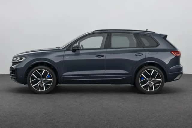 Volkswagen Touareg (2024) thumbnail 2