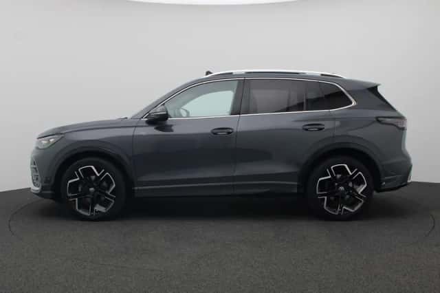 Volkswagen Tiguan (2024) thumbnail 2