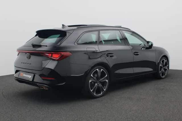 CUPRA Leon Sportstourer (2023) thumbnail 3