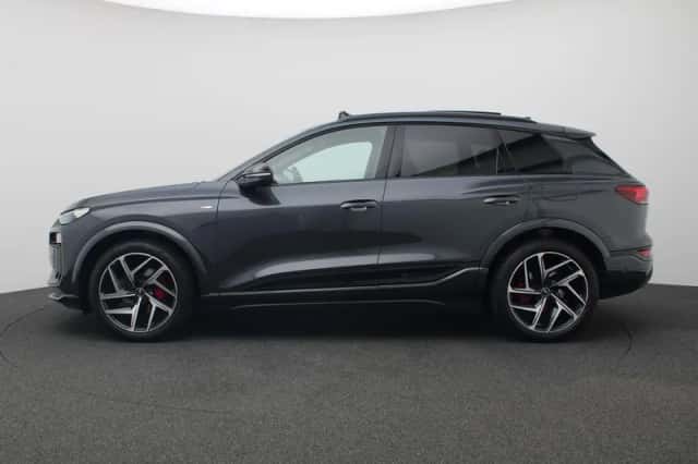 Audi Q6 e-tron (2026) thumbnail 2