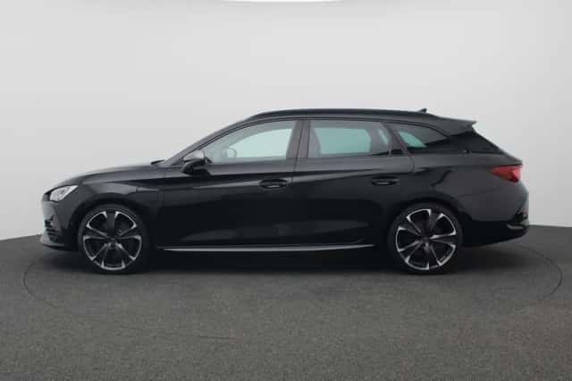 CUPRA Leon Sportstourer (2023) thumbnail 2