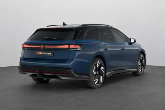 Volkswagen ID.7 (2026) thumbnail 3