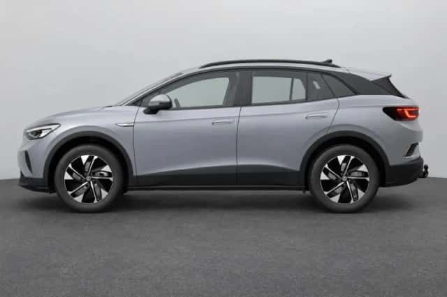 Volkswagen ID.4 (2023) thumbnail 2