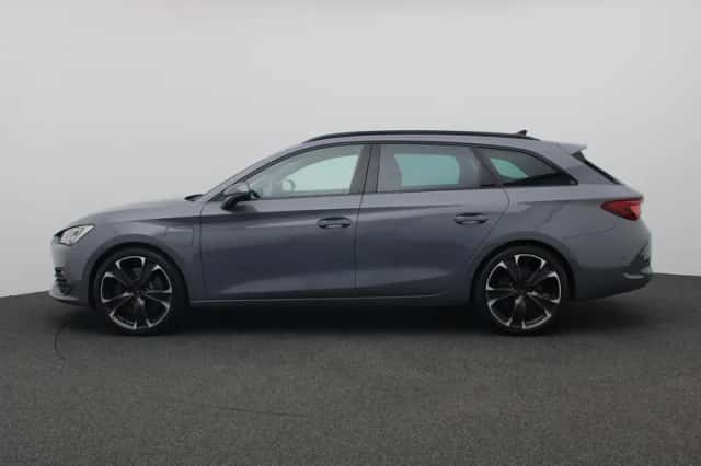 CUPRA Leon Sportstourer (2022) thumbnail 2