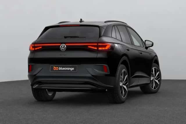 Volkswagen ID.4 (2023) thumbnail 3