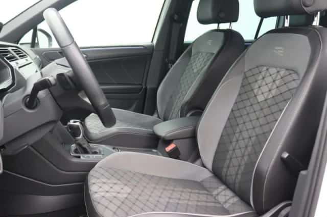 Volkswagen Tiguan (2020) thumbnail 5