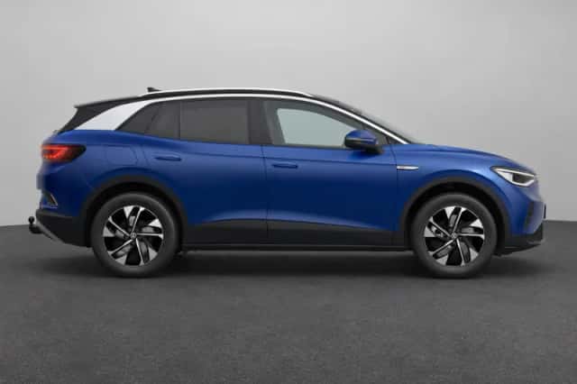 Volkswagen ID.4 (2023) thumbnail 2