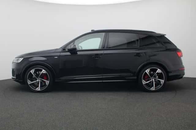 Audi Q7 (2020) thumbnail 2