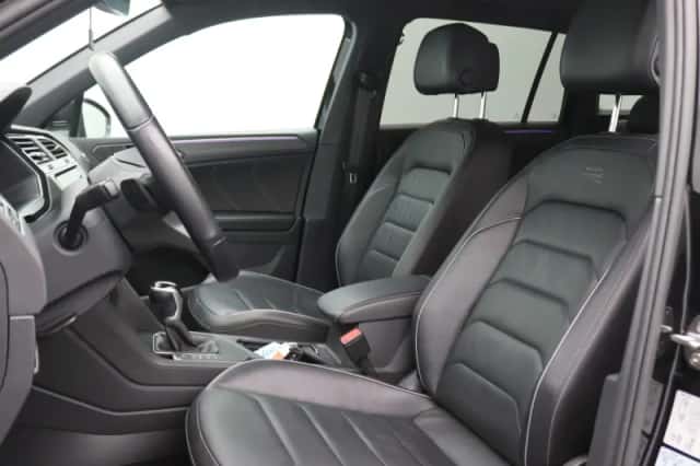 Volkswagen Tiguan (2023) thumbnail 5