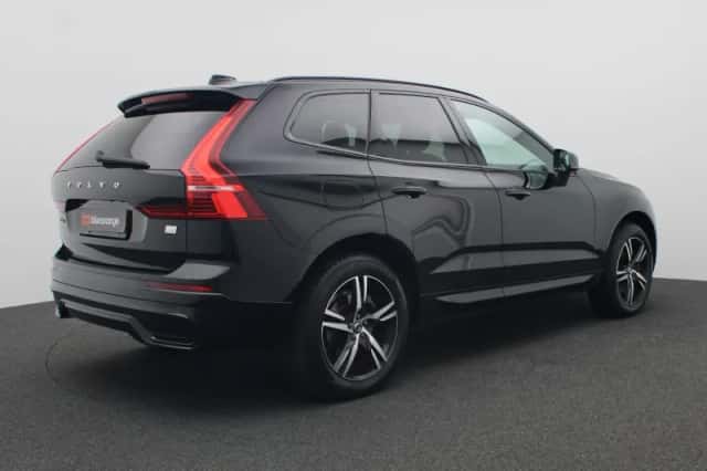 Volvo XC60 (2022) thumbnail 3