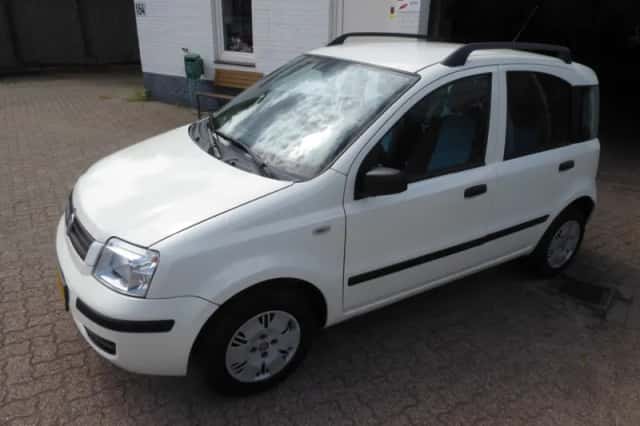 Fiat Panda (2009) thumbnail 2