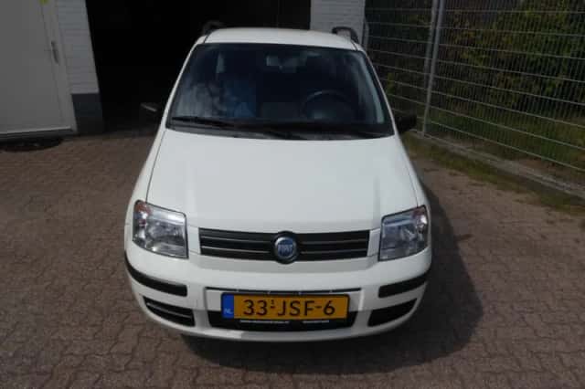 Fiat Panda (2009) thumbnail 3