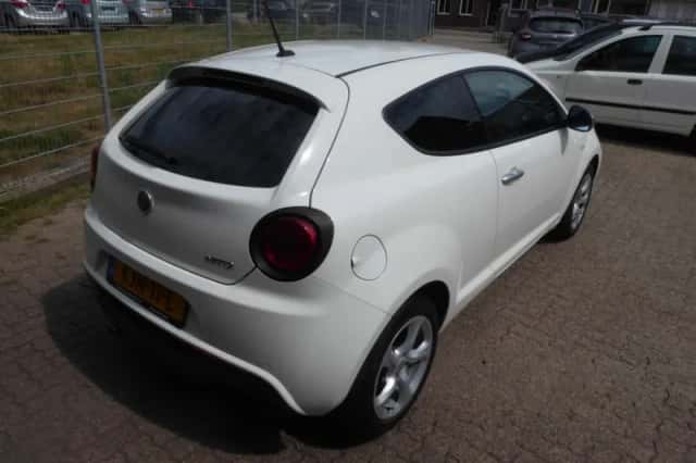 Alfa Romeo MiTo (2018) thumbnail 6
