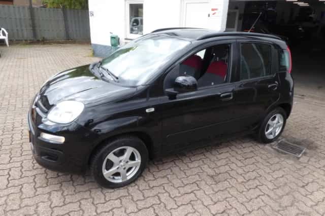 Fiat Panda (2014) thumbnail 2