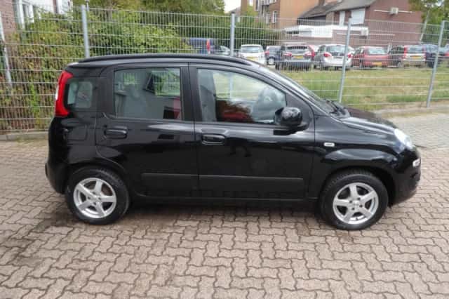 Fiat Panda (2014) thumbnail 5