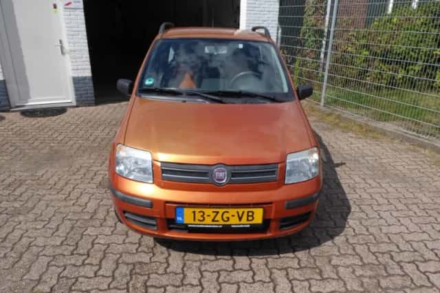 Fiat Panda (2008) thumbnail 3