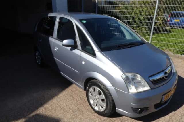 Opel Meriva (2006) thumbnail 4